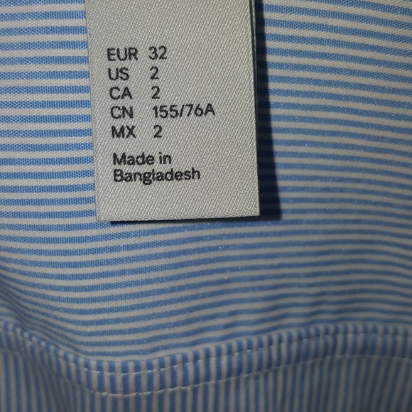 H&M Blue and White Striped Button Down - Picture 2 of 3